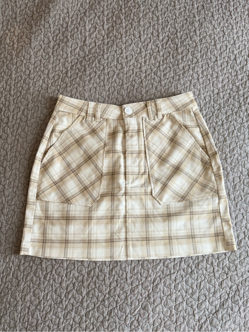 Simons Twik  Beige Plaid Mini Skirt with Front Pockets